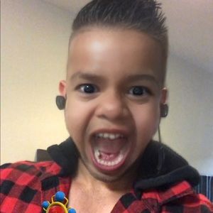 Meet your Posher, Hector